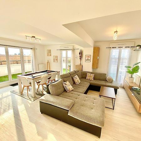Apartamento Le Prestige Terrasse-Cocon Familial Cosy, Billard & Jacuzzi Avec Vue Sur Paris Le Blanc-Mesnil Exterior foto